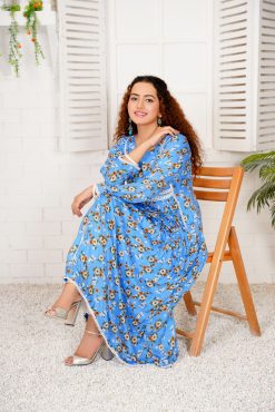 Chic Light Blue Linen Dress with Lace Detailing – Elegant Women's Fashion